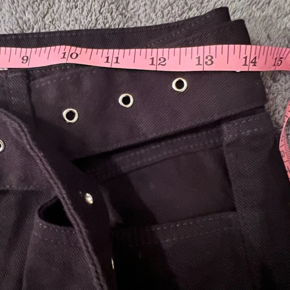 WEWOREWHAT Cut Out Straight in Black
Size 27 NWT Sold out on Revolve - Picture 11 of 14